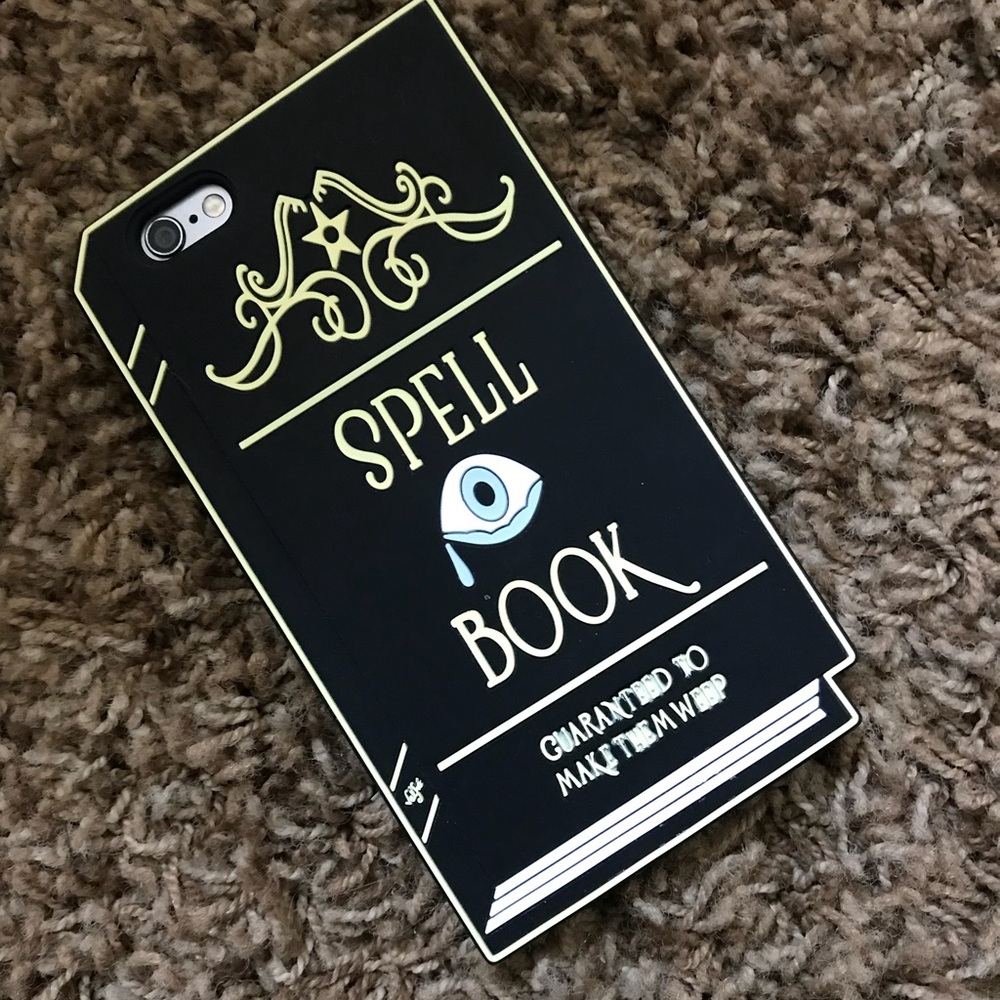 iPhone 6/6s 3D Spell book case